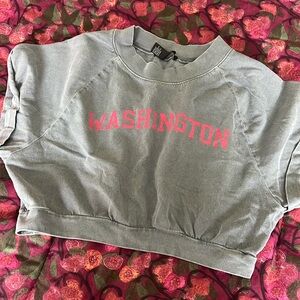 Cropped Washington top